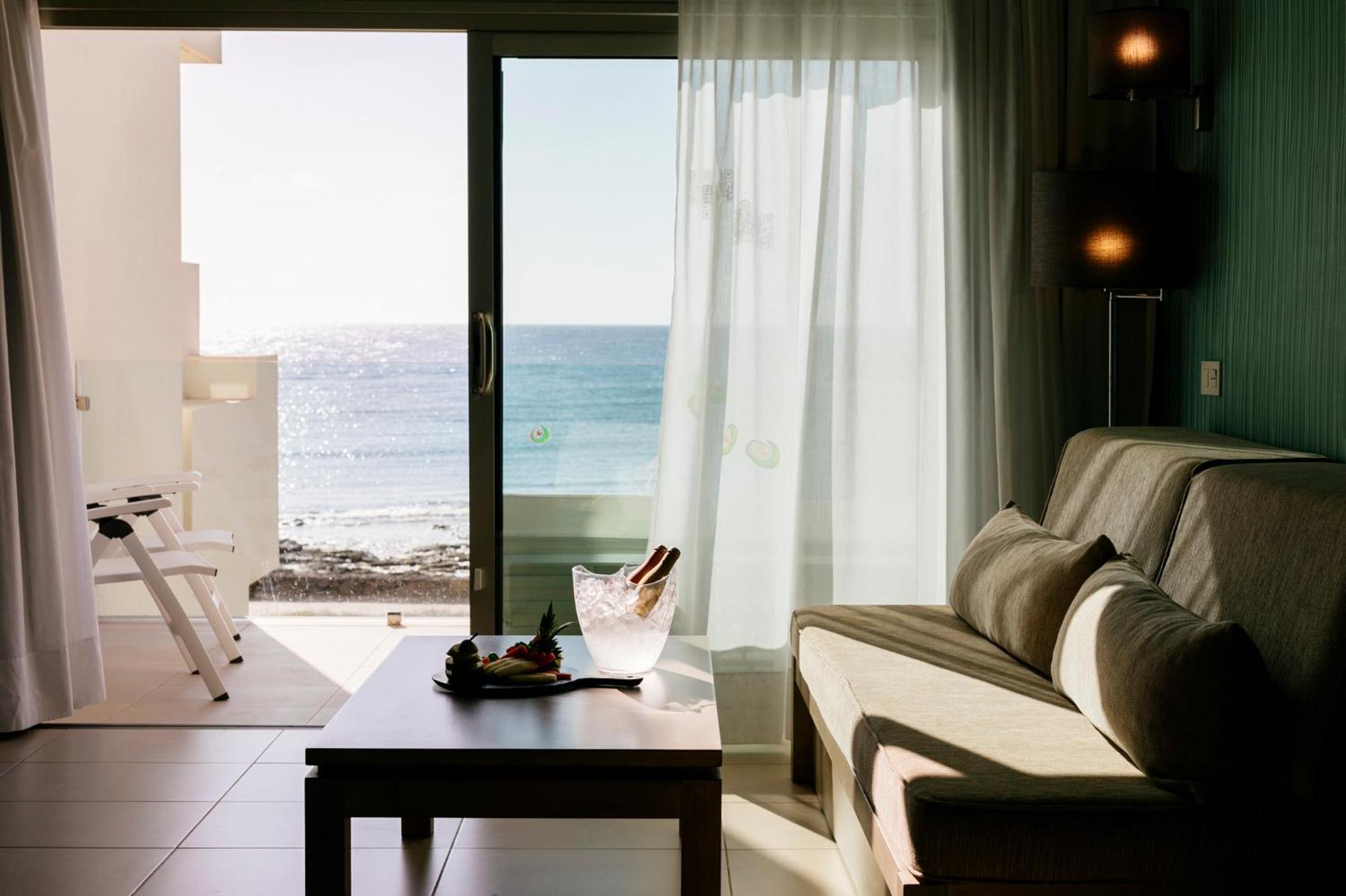 Hd Beach Resort Costa Teguise Kültér fotó