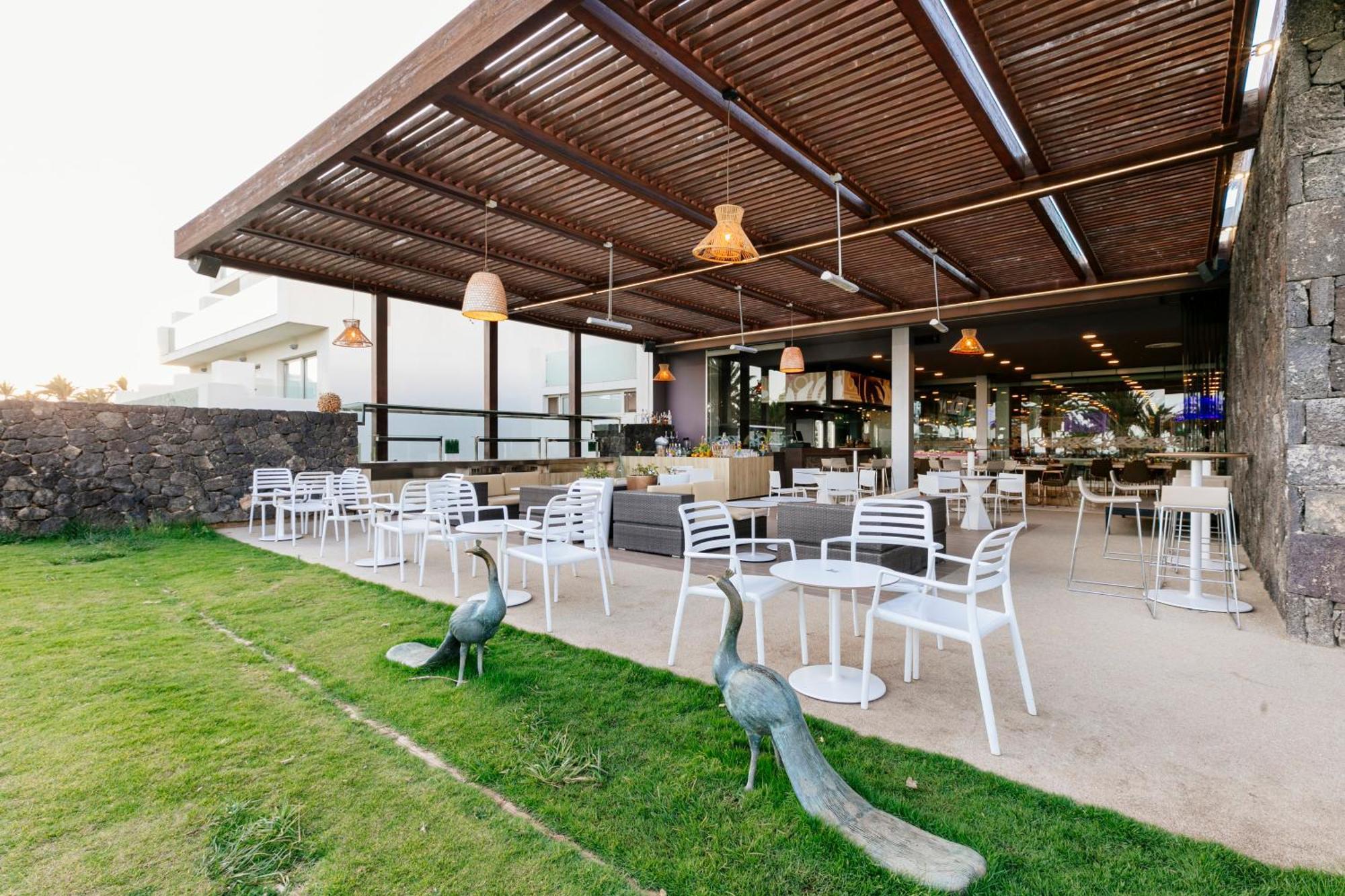 Hd Beach Resort Costa Teguise Kültér fotó