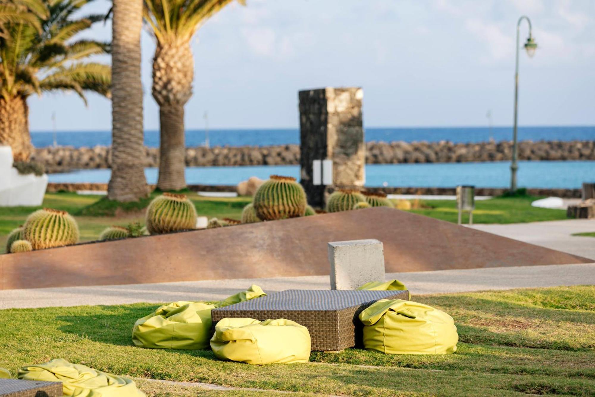Hd Beach Resort Costa Teguise Kültér fotó