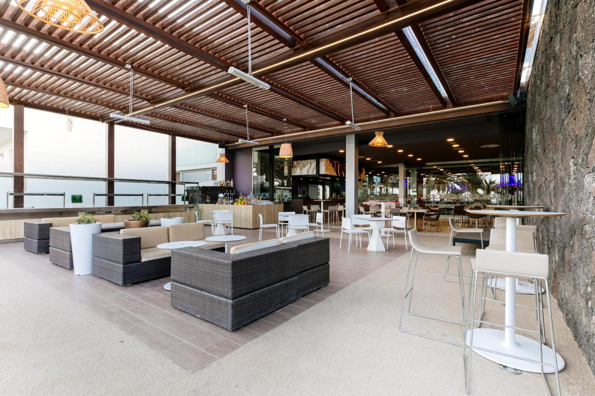 Hd Beach Resort Costa Teguise Kültér fotó