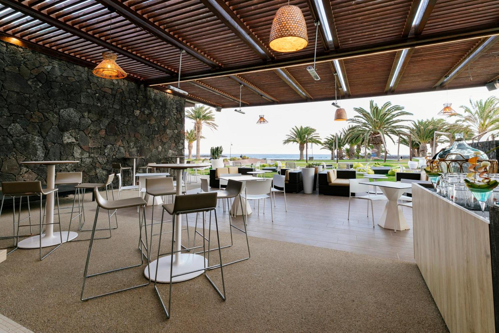 Hd Beach Resort Costa Teguise Kültér fotó