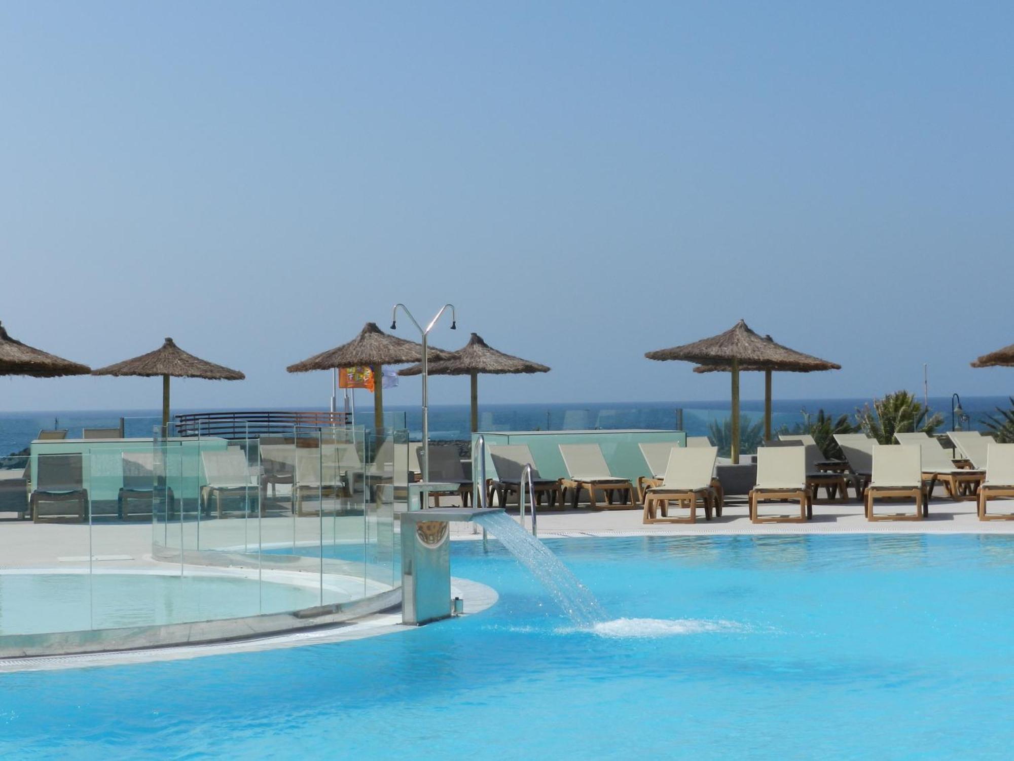 Hd Beach Resort Costa Teguise Kültér fotó