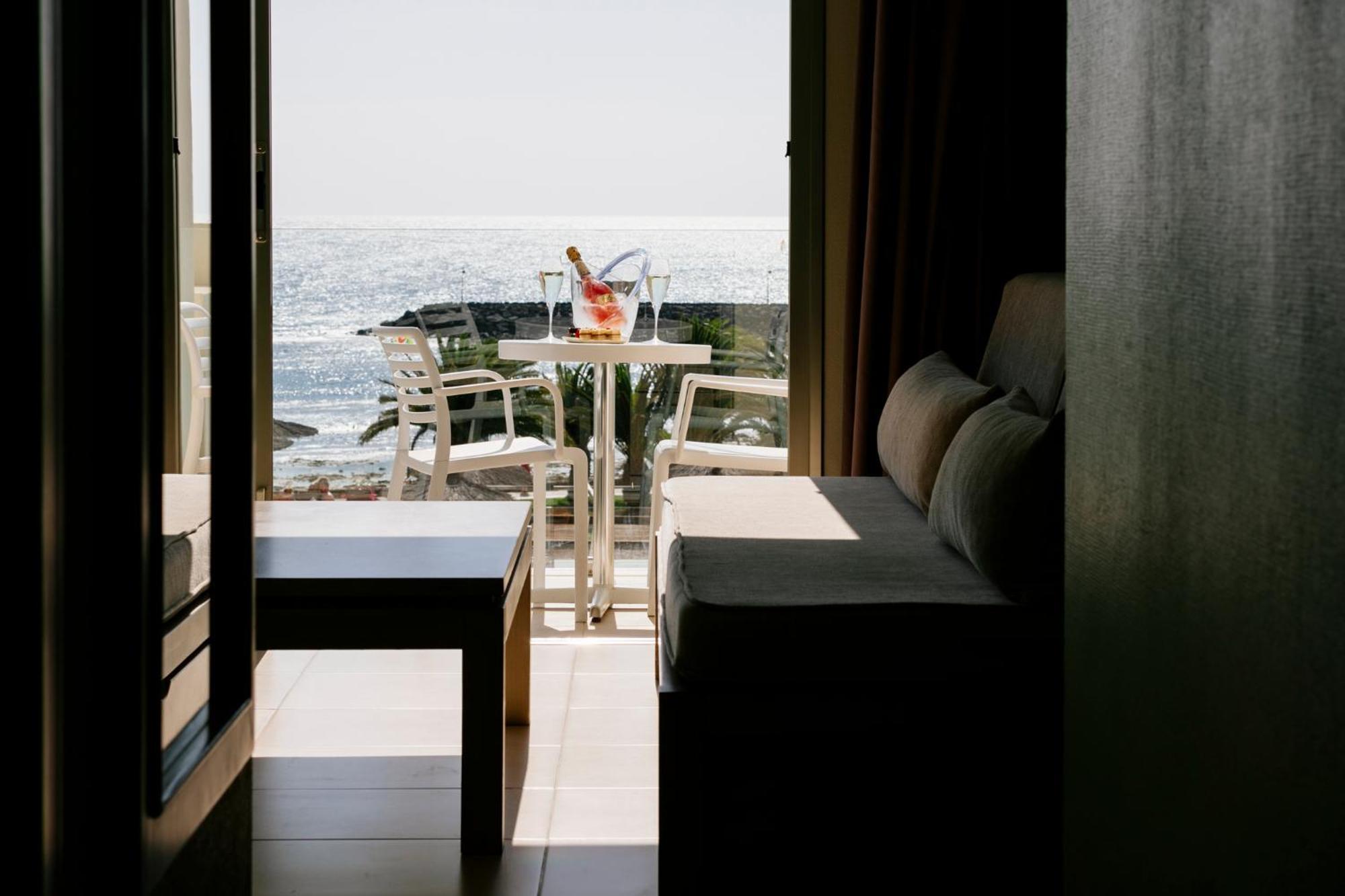 Hd Beach Resort Costa Teguise Kültér fotó